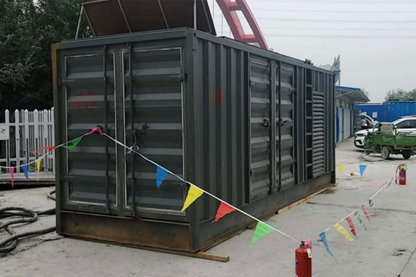 云霄发电机租赁空气滤清器多久更换一次?